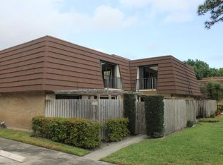 723 7th Ln, Palm Beach Gardens, FL 33418