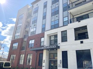 106 Saint Ives Pl UNIT 107, Oxon Hill, MD 20745