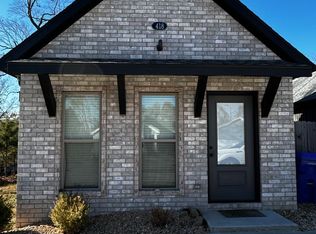 418 N F St, Rogers, AR 72756