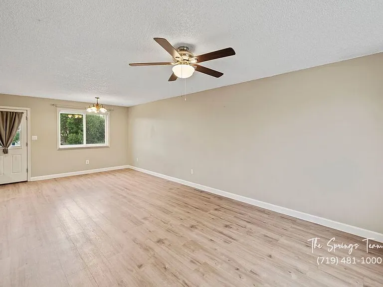 4953 Cita Dr — Photo 6
