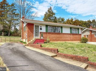 10234 Dale Dr, Fairfax, VA 22030