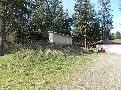 4th image of 11930 Hobby St SE