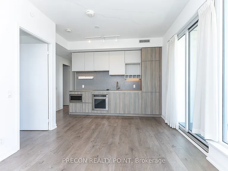 950 Portage Pkwy #5712 — Photo 3