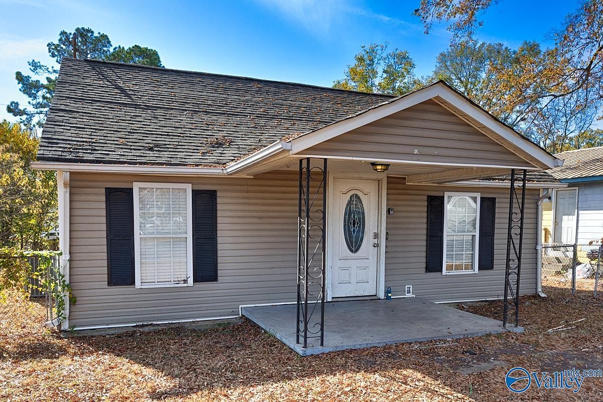 1611 Grant St SE, Decatur, AL 35601 | Zillow