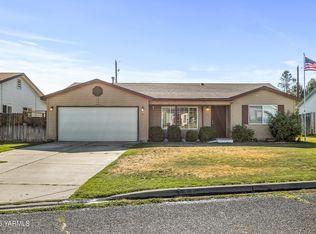 406 S 82nd Ave, Yakima, WA