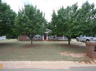 319 Brighton Dr, Byron, GA 31008
