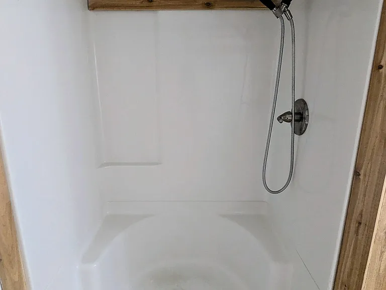 2710 Bryant Rd — Photo 7