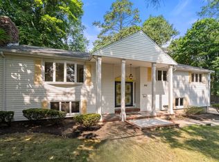 355 Brush Hill Rd, Milton, MA 02186