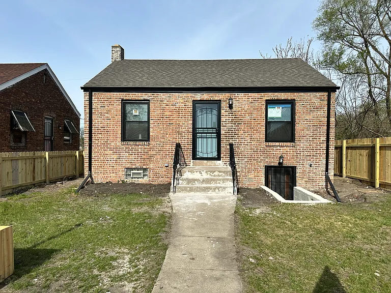 2280 Connecticut St — Photo 1