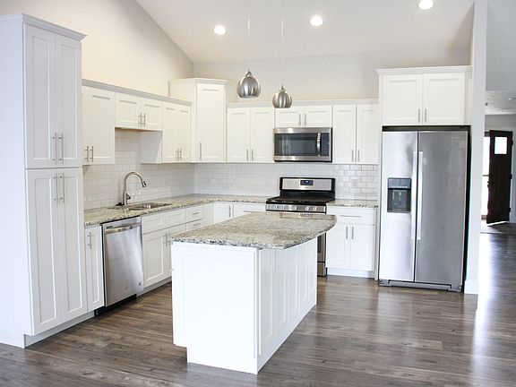 4th image of 56406 Terra Vista Blvd #12