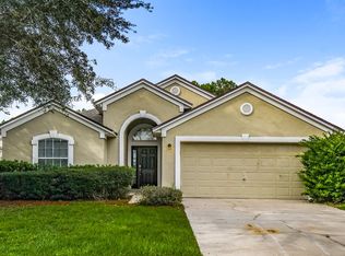 1098 Maple Ln, Orange Park, FL 32065