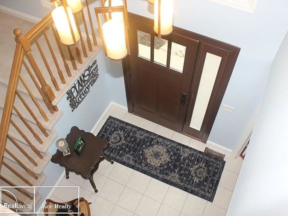 5th image of 33076 Mazara Dr