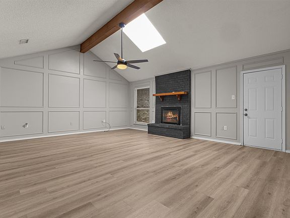 5th image of 2709 Typhon Dr