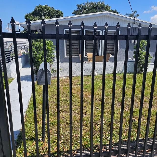 1st image of 1561 NW 153rd St