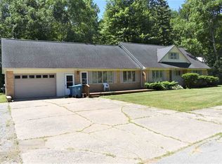 1716 E Linwood Rd, Linwood, MI 48634