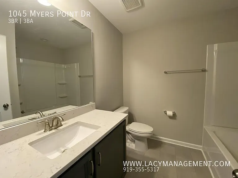 1045 Myers Point Dr — Photo 15
