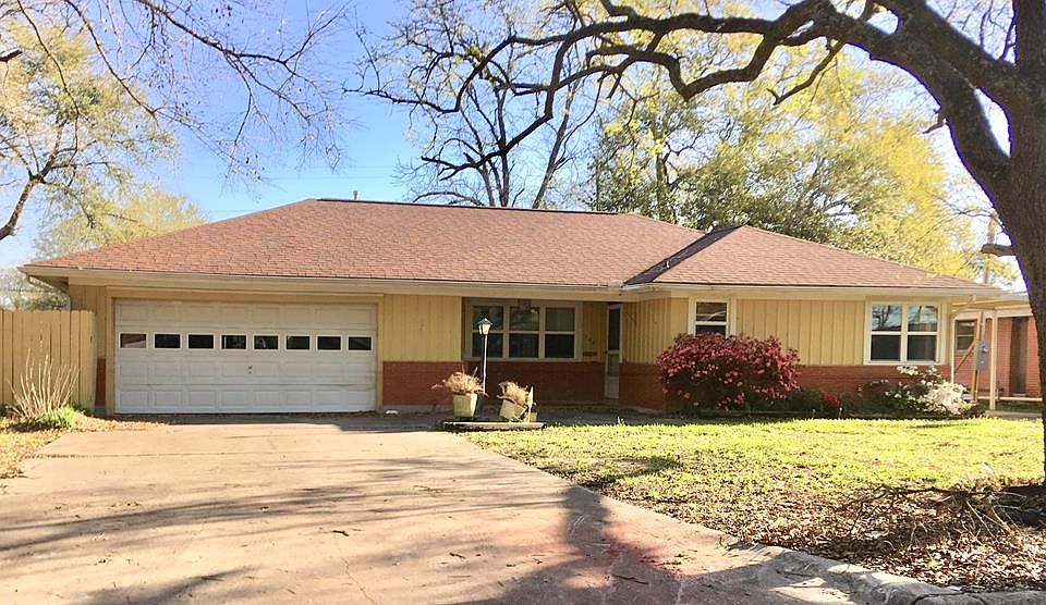 1st image of 240 Mockingbird Ln