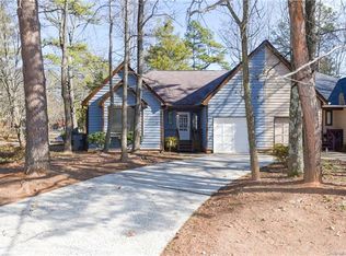6114 Spanish Oak Rd, Charlotte, NC 28227