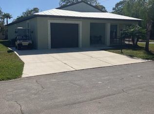 2 N Las Olas Ln E, Pt Saint Lucie, FL 34952