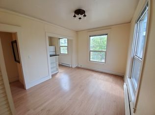 Ashton, Seattle, WA 98122