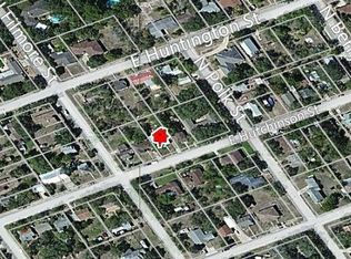 705 E Hutchinson St, Beeville, TX 78102