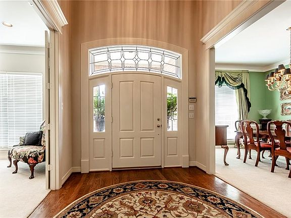 2nd image of 6308 Elm Crest Ct