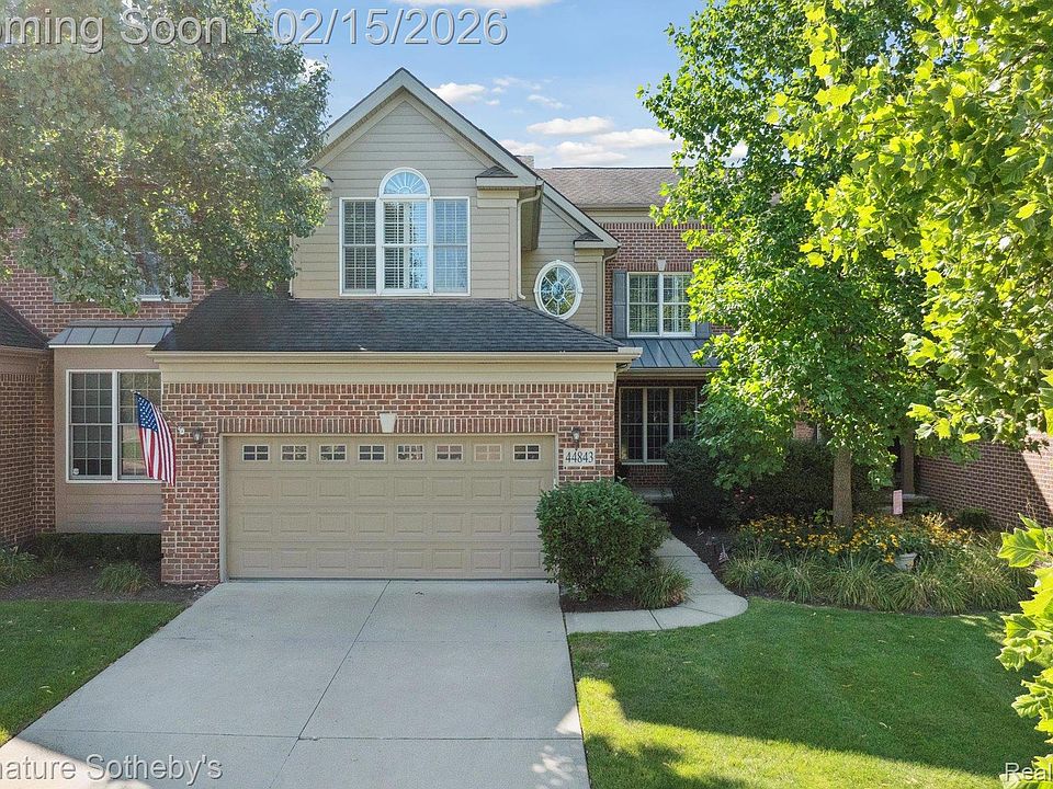 1st image of 44843 Broadmoor Cir S