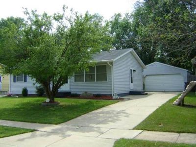 1638 Elaine Dr NW, Cedar Rapids, IA, 52405