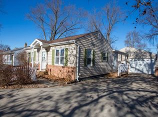255 Toneff Dr, Elk Run Heights, IA 50707