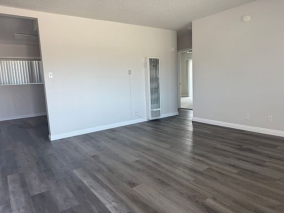 5th image of 4086 W 139th St APT F