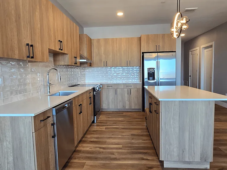 Lindsey Living — Photo 5