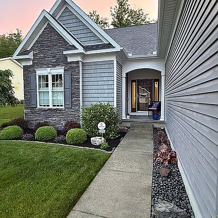 3rd image of 2051 Ashmar Ln