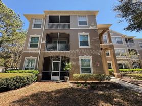 7990 Baymeadows Rd E