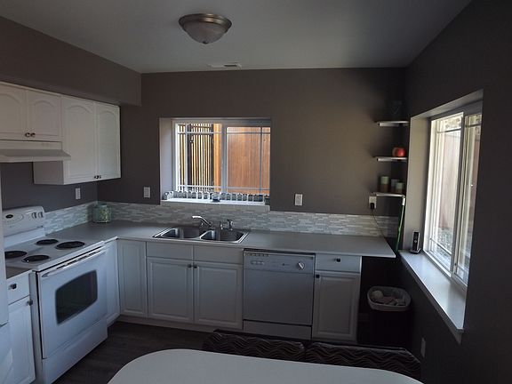 2nd Kitchen 