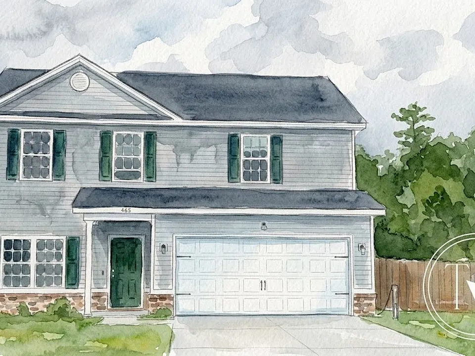 465 Huntington Dr NE