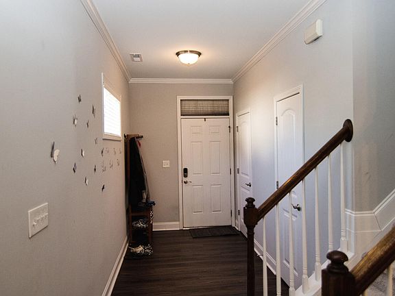 3rd image of 17 N Titus Ln