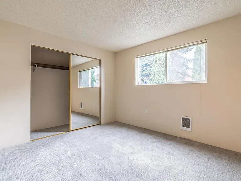 Cameo Apartments — Photo 7