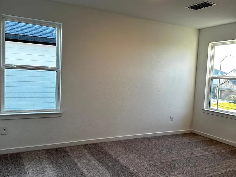 22115 Ingham Bluff Ln — Photo 10