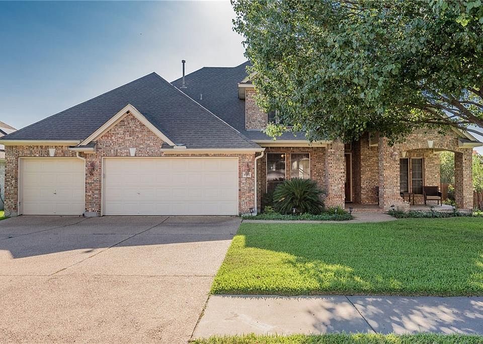 1st image of 16637 Malaga Hills Dr