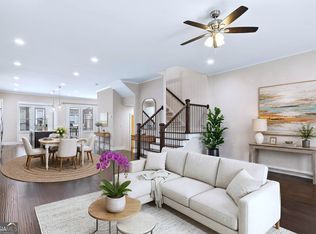7012 Seneca Ct, Roswell, GA 30076