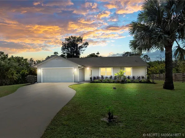 1136 SE 14th St, Stuart, FL 34996