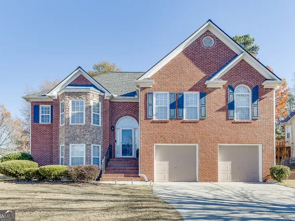 2745 Chandler Grove Dr, Buford, GA 30519