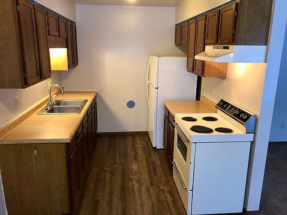 4th image of 110 Durch Dr APT 2