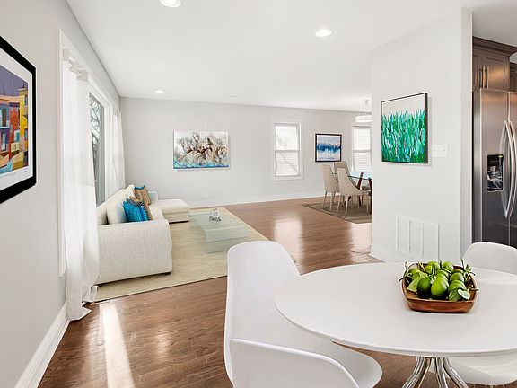 5th image of 8259 S Luella Ave