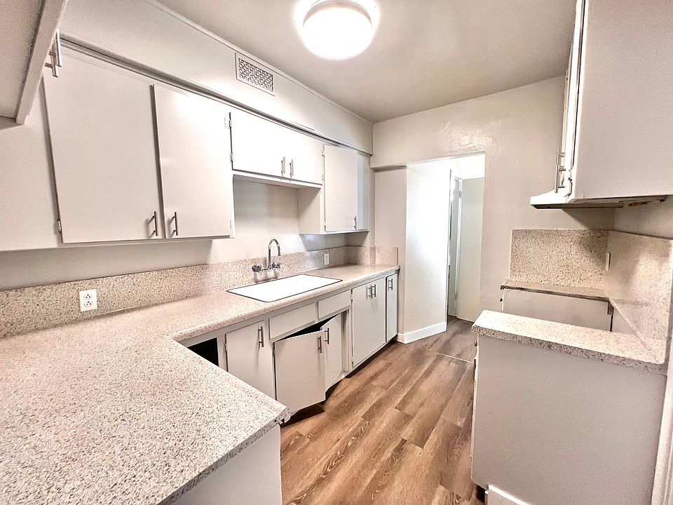 1st image of 2250-2296 Valencia Ave #2280