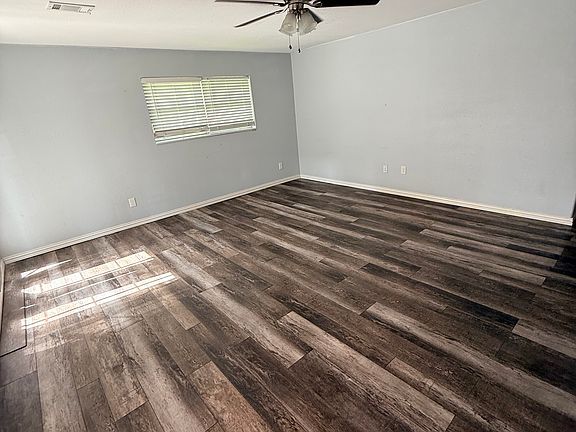 5th image of 701 Chandler Dr