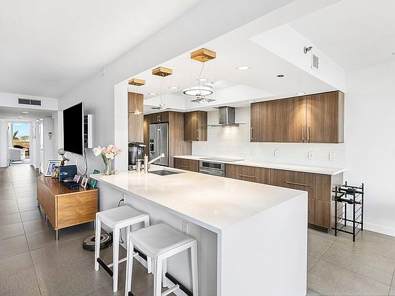 4th image of 4201 N Ocean Boulevard #C503