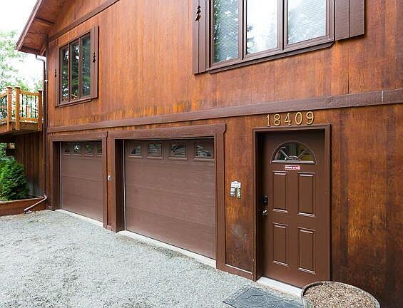 3rd image of 18409 Stillwater Dr