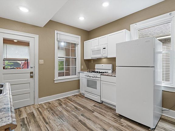 4th image of 616 S 61st STREET