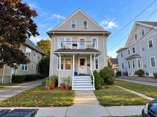 20 Parker St #1, Watertown, MA 02472
